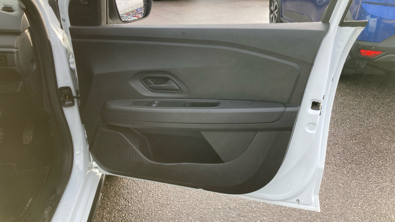 Dacia Sandero Stepway 1.0 TCe Essential 5dr Petrol Hatchback